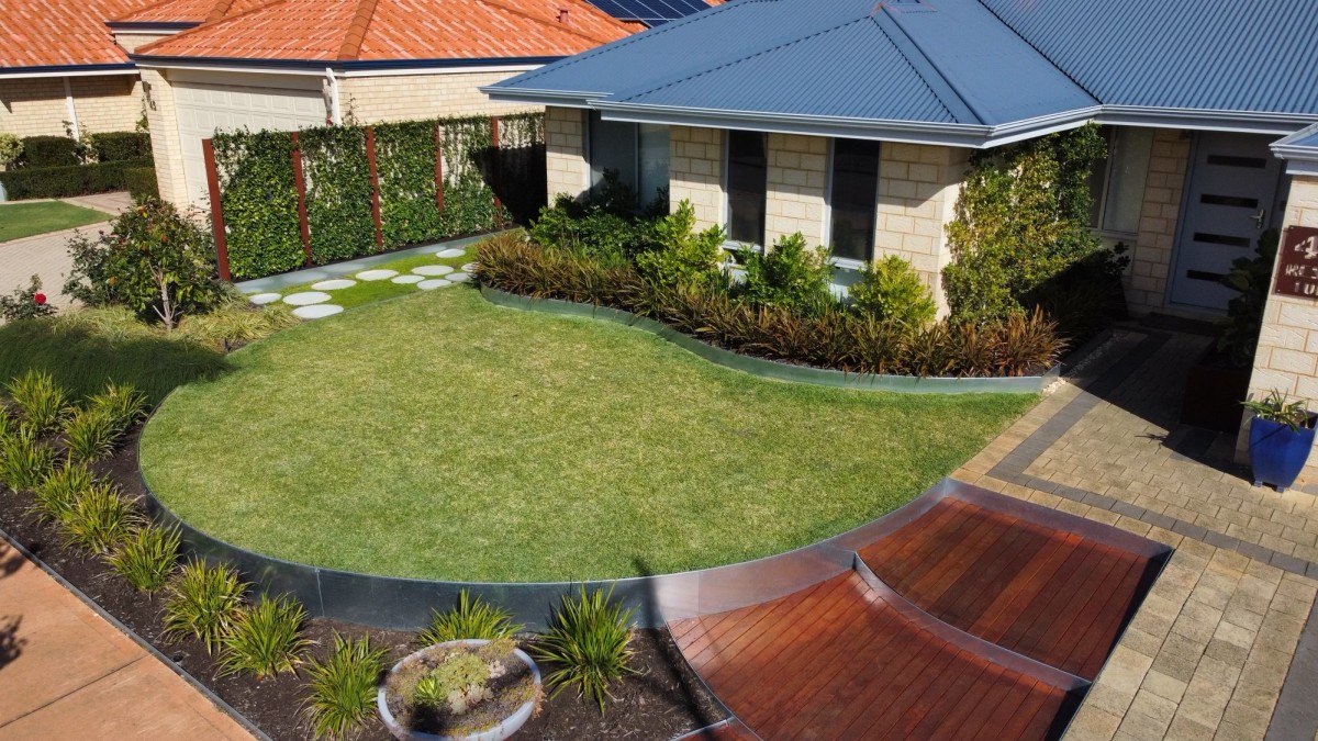 ShapeScaper outdoor garden curves